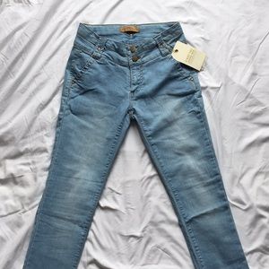 Brand new skinny jeans